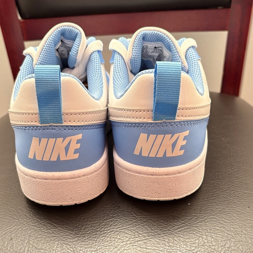 New Nike Court Borough Low Recraft Light Blue White Sneakers Size 6 1/2 Youth - Picture 4 of 5